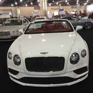 Meet your Posher, Pedro